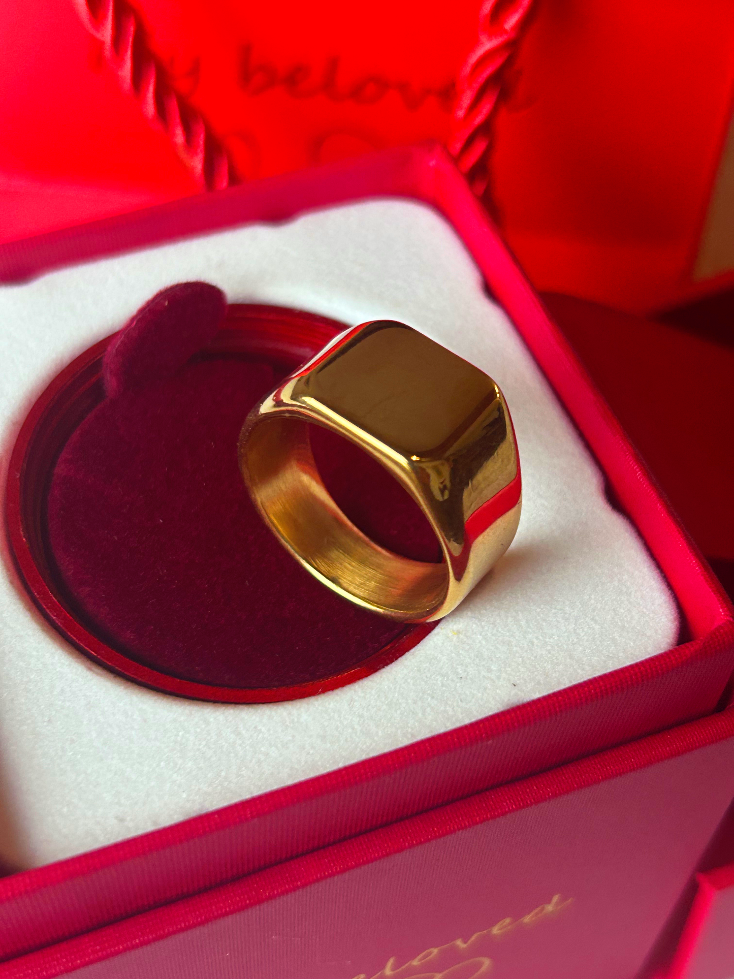 M23 Anillo de acero dorado carretón