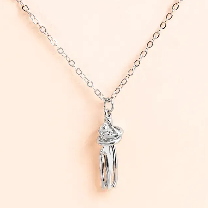 Cadena Abrazo de pareja