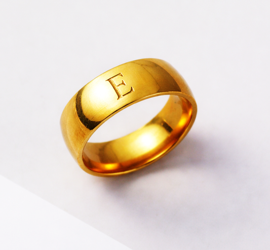 M25 Anillo de acero con inicial