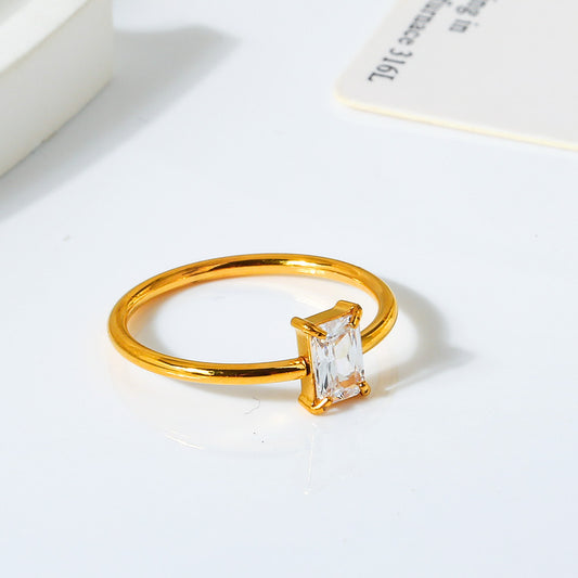 M4 Anillo de compromiso de acero dorado con piedra rectangular