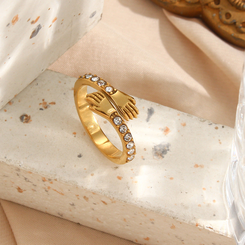 M27 Anillo dorado abrazo
